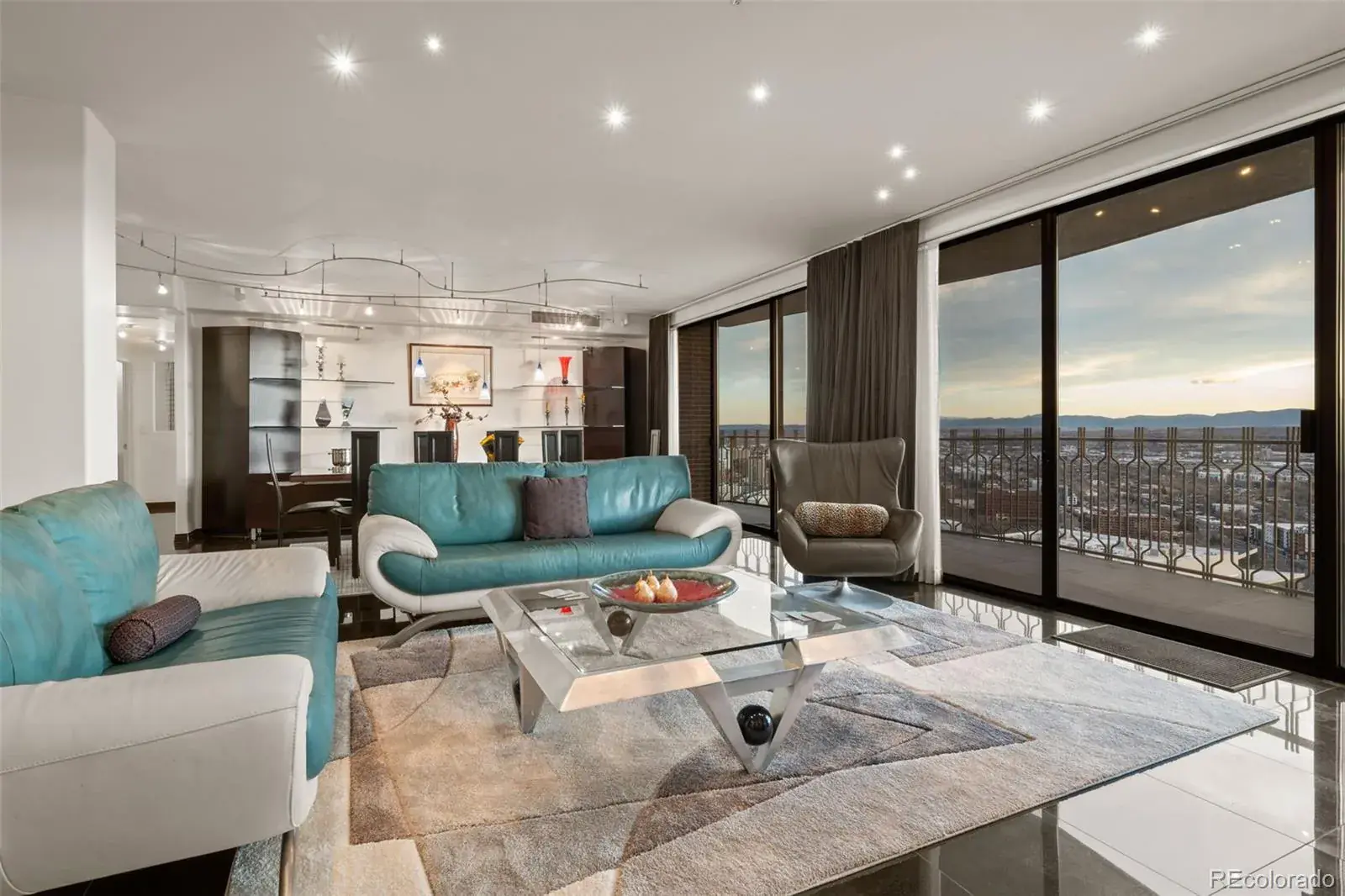 04152025185646 1600 11