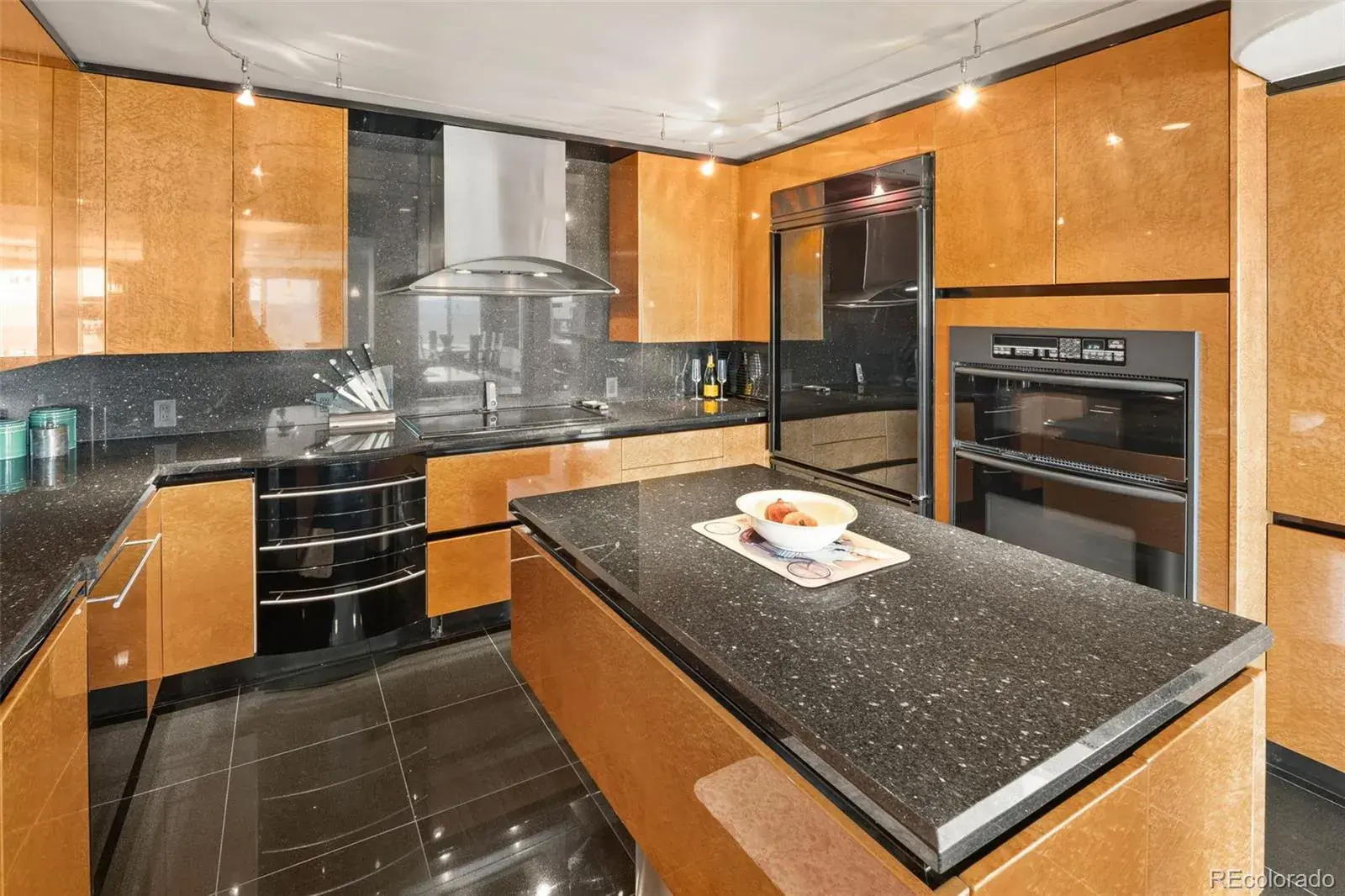 04152025185646 1600 16