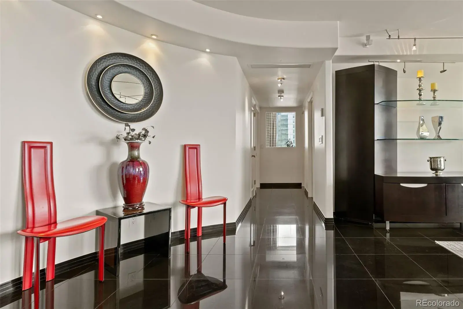 04152025185646 1600 19