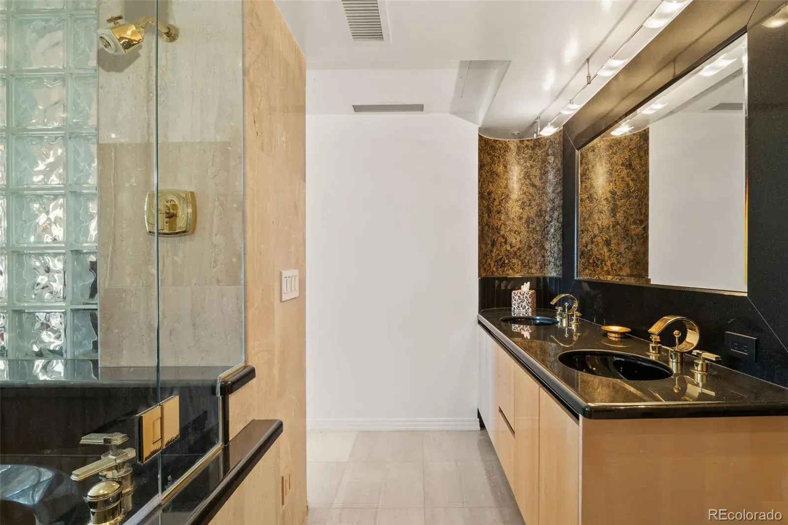 04152025185646 1600 25