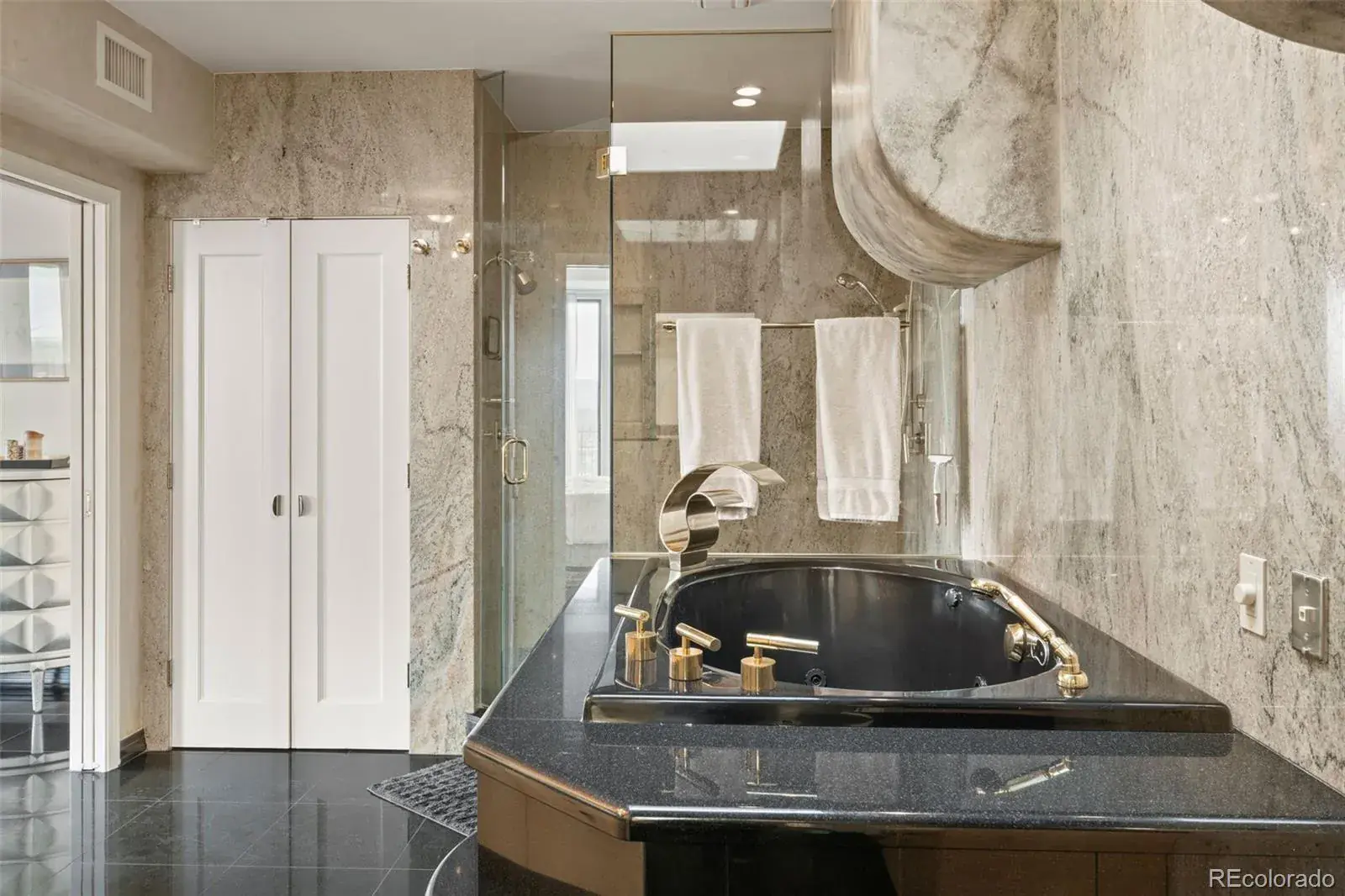 04152025185646 1600 37