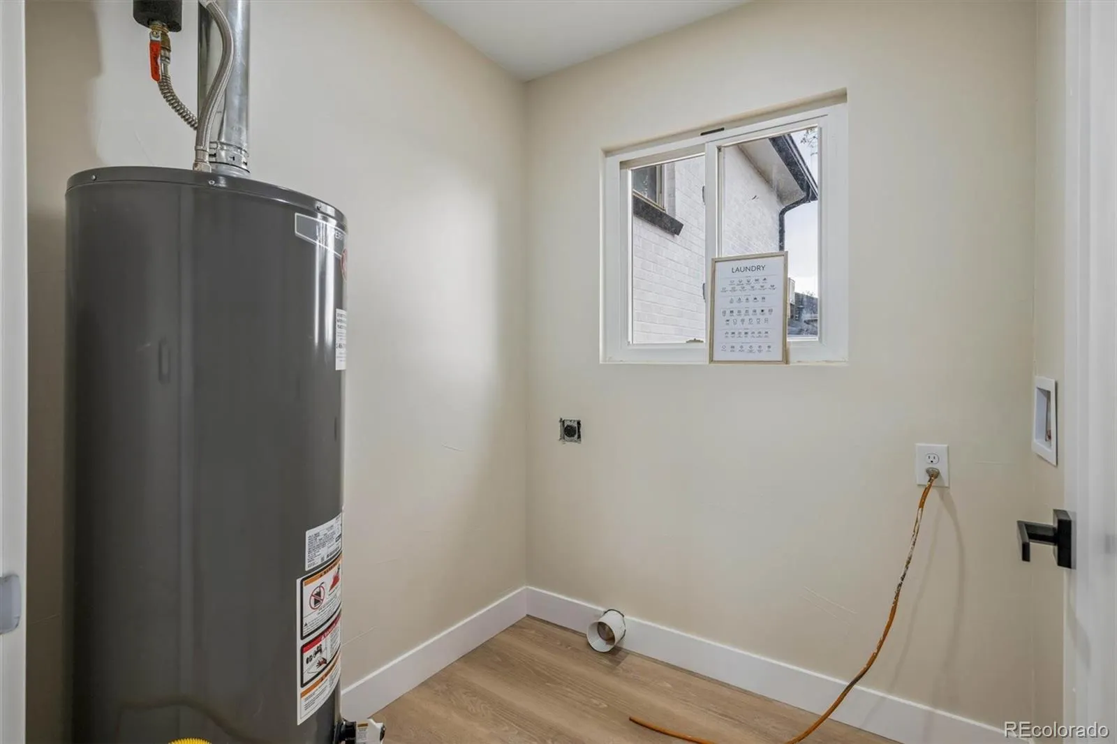 1972 S Wolcott Court Denver CO 80219 MLS #REC8041522 05132026210753 1600 23