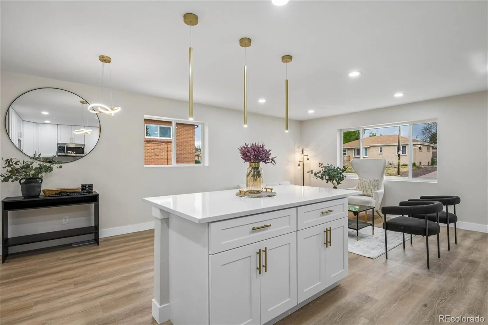 1972 S Wolcott Court Denver CO 80219 MLS #REC8041522 05302026045227 1600 7