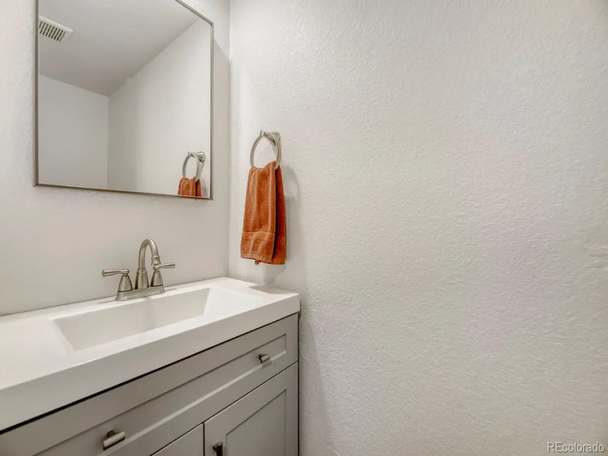 03292026211658 1200 21