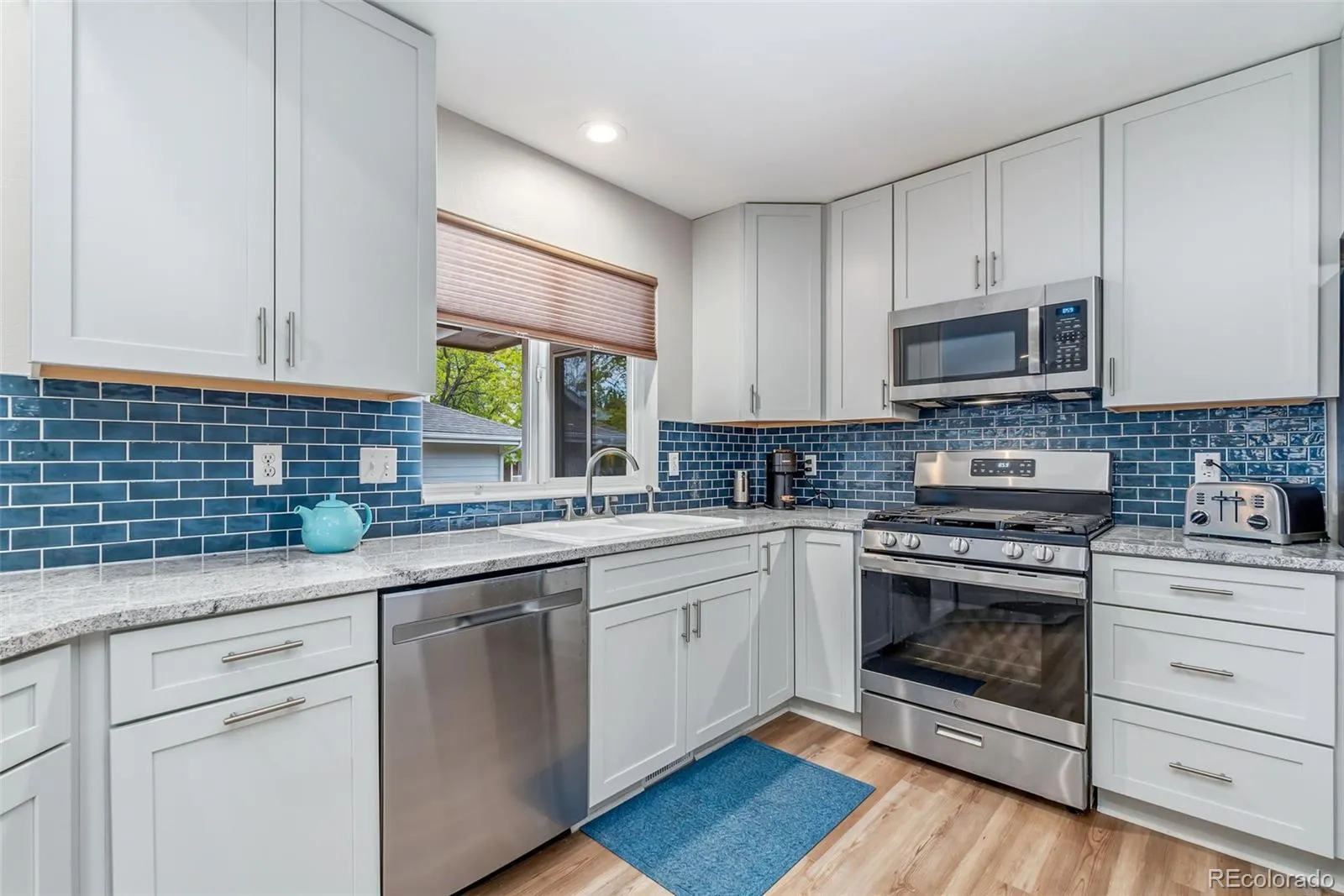 812 Brookside Drive Longmont CO 80504 MLS #REC8041764 05212026190639 1600 11