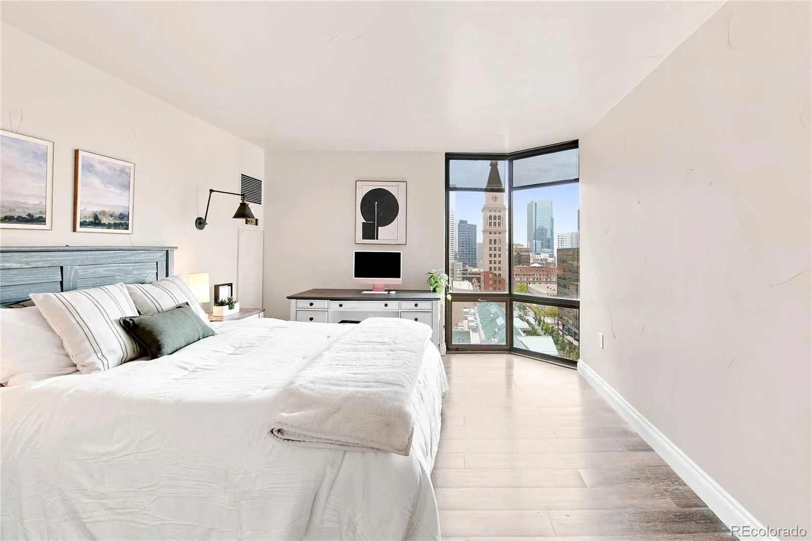 1625 Larimer Street #1705 Denver CO 80202 | MLS #REC8043886 08212026184939 1600 21