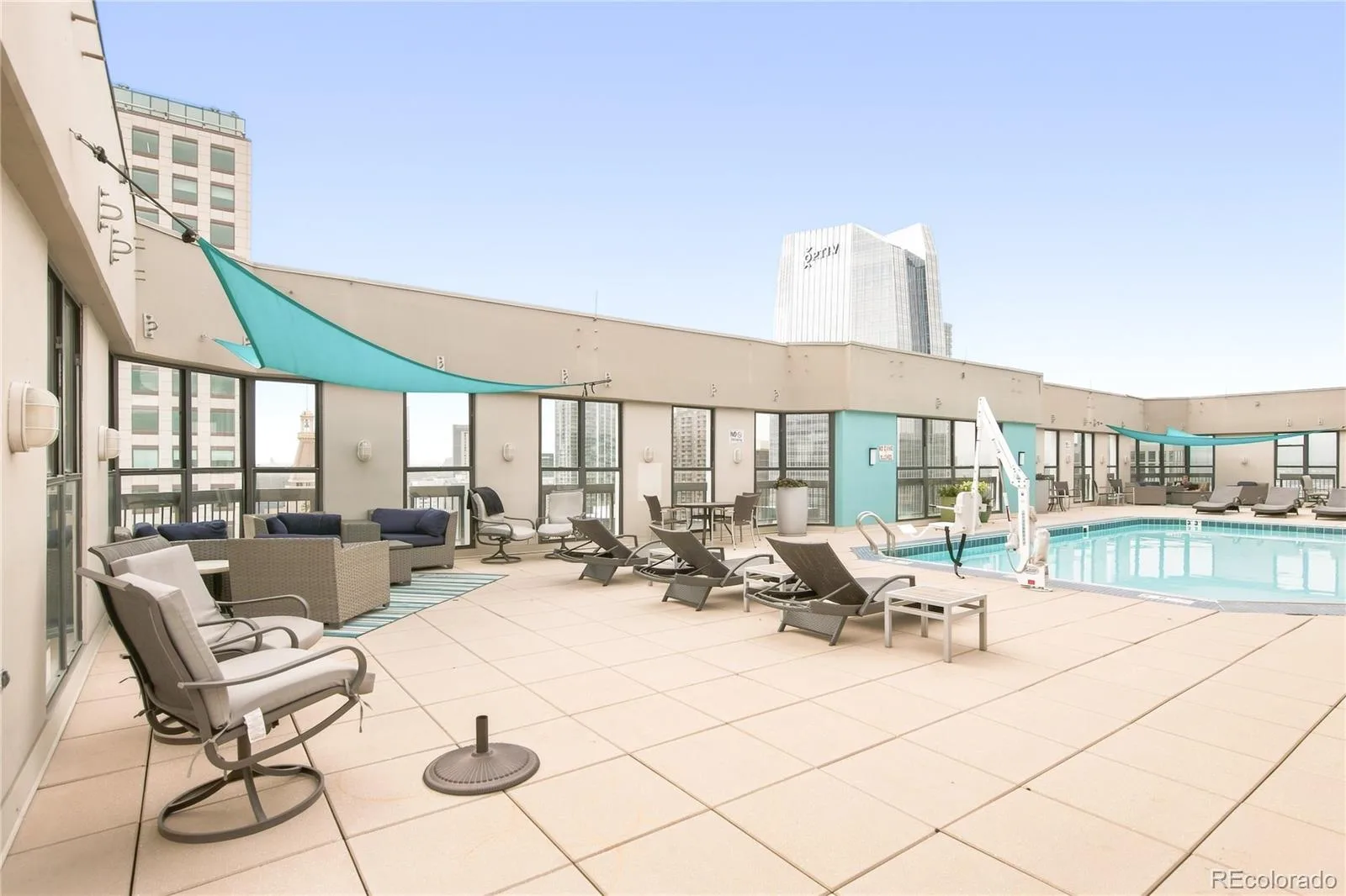 1625 Larimer Street #1705 Denver CO 80202 | MLS #REC8043886 08212026184939 1600 27