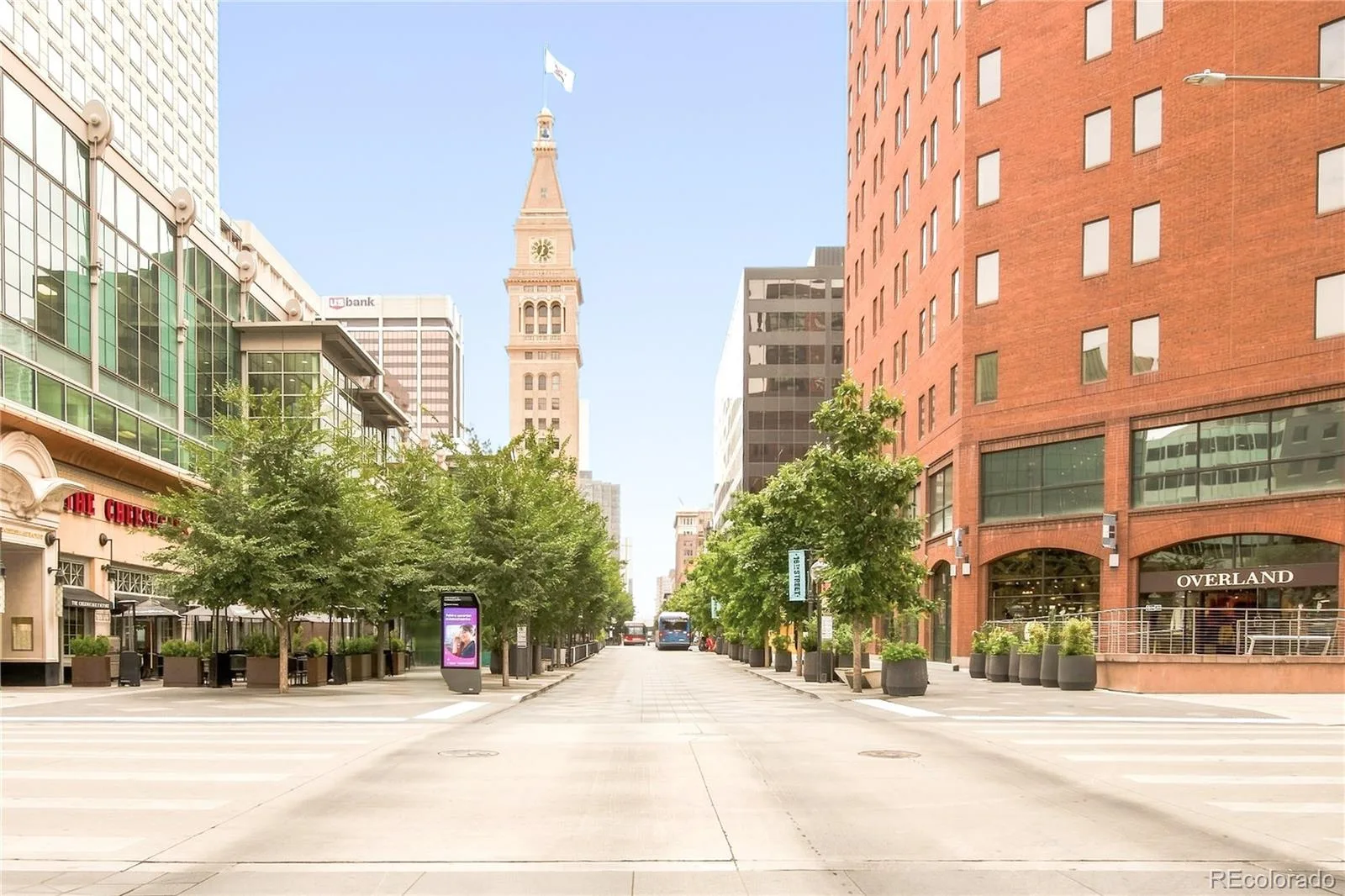 1625 Larimer Street #1705 Denver CO 80202 | MLS #REC8043886 08212026184939 1600 35