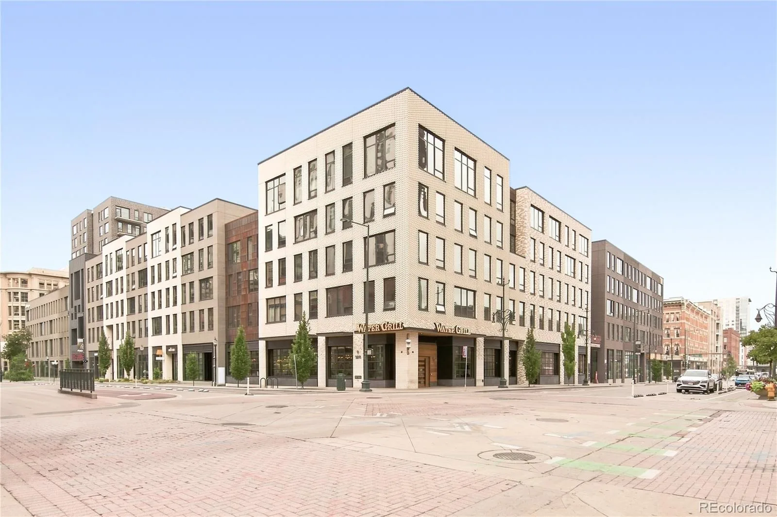 1625 Larimer Street #1705 Denver CO 80202 | MLS #REC8043886 08212026184939 1600 38