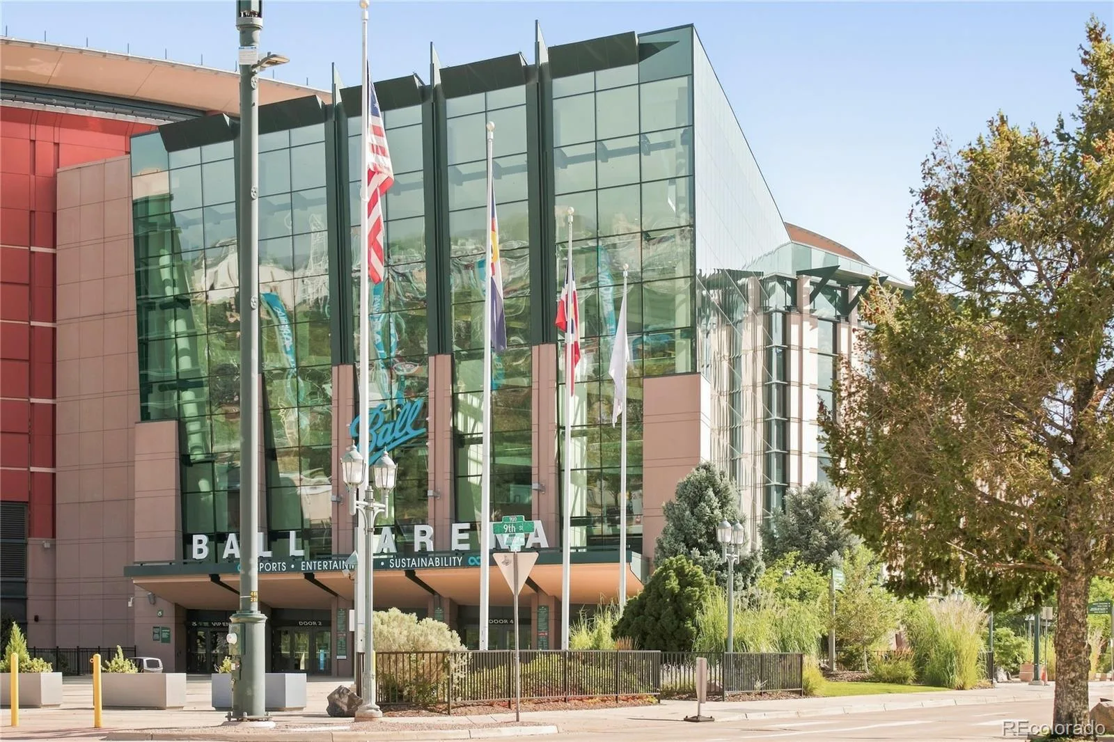 1625 Larimer Street #1705 Denver CO 80202 | MLS #REC8043886 08212026184939 1600 43