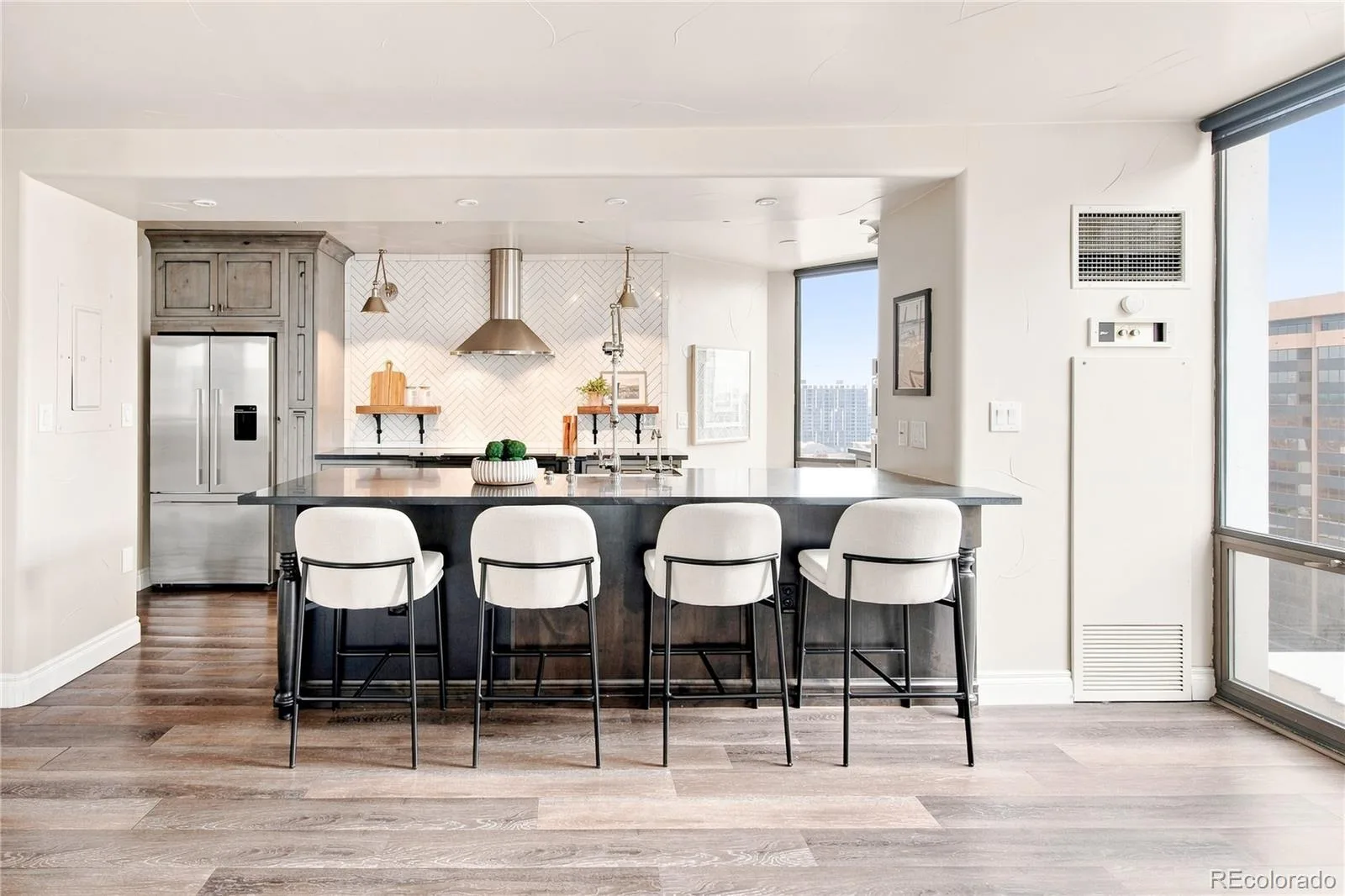 1625 Larimer Street #1705 Denver CO 80202 | MLS #REC8043886 08212026184939 1600 6