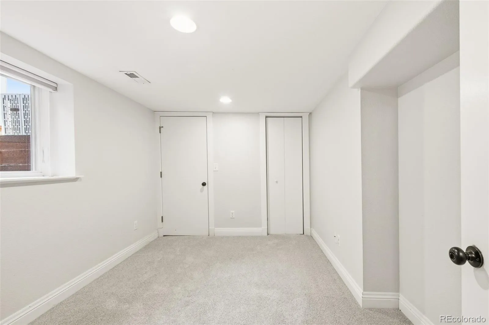 649 S Ogden Street Denver CO 80209 MLS #REC8045790 05182026194504 1600 15