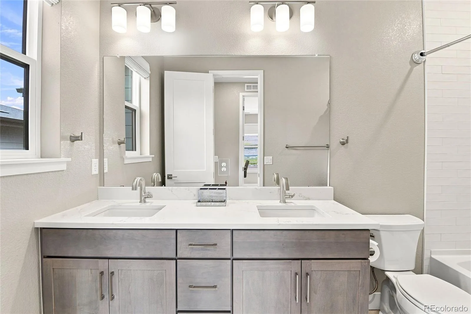 11888 Montoso Road Parker CO 80134 MLS #REC8045827 07302026020322 1600 22