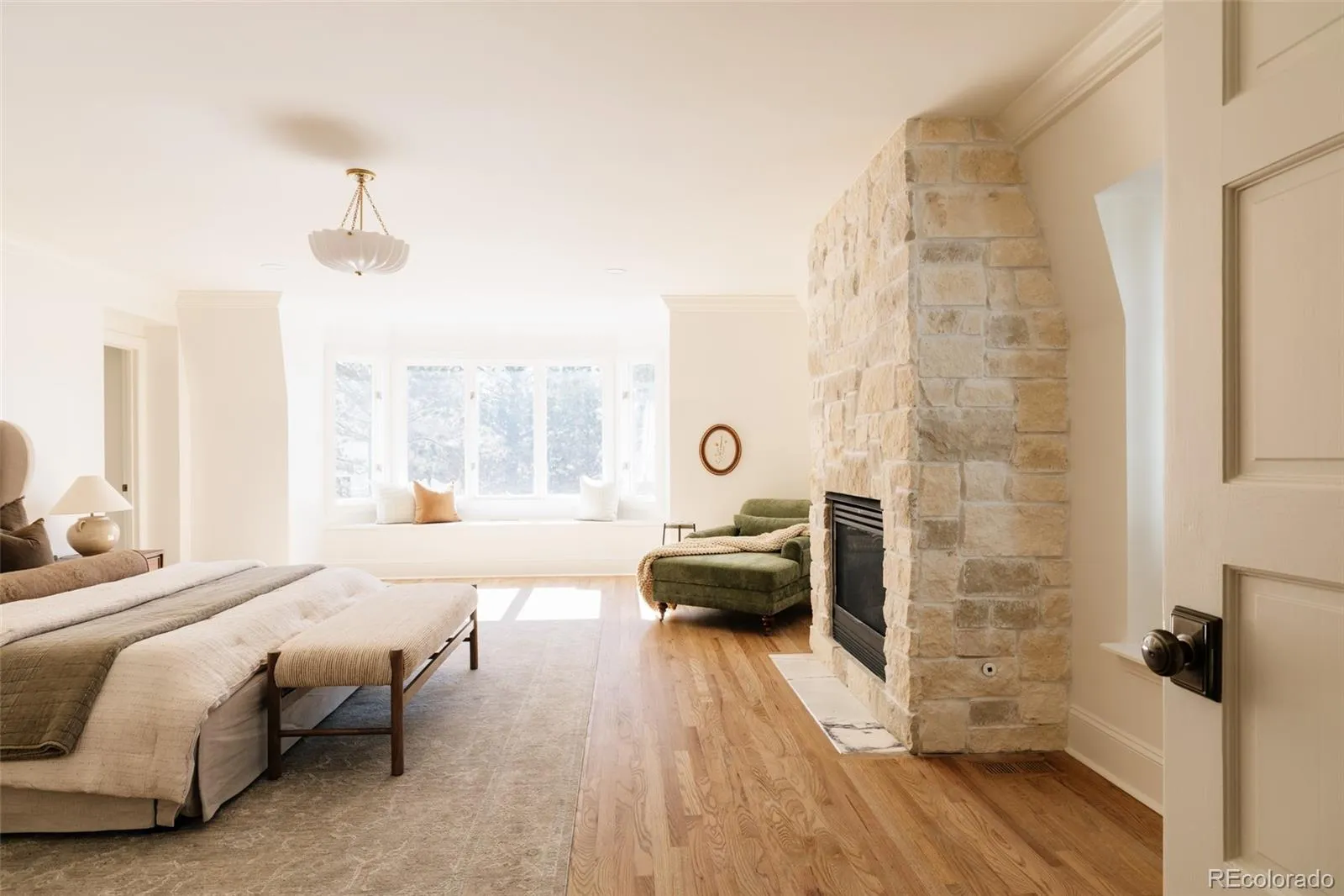 04102026130237 1600 20