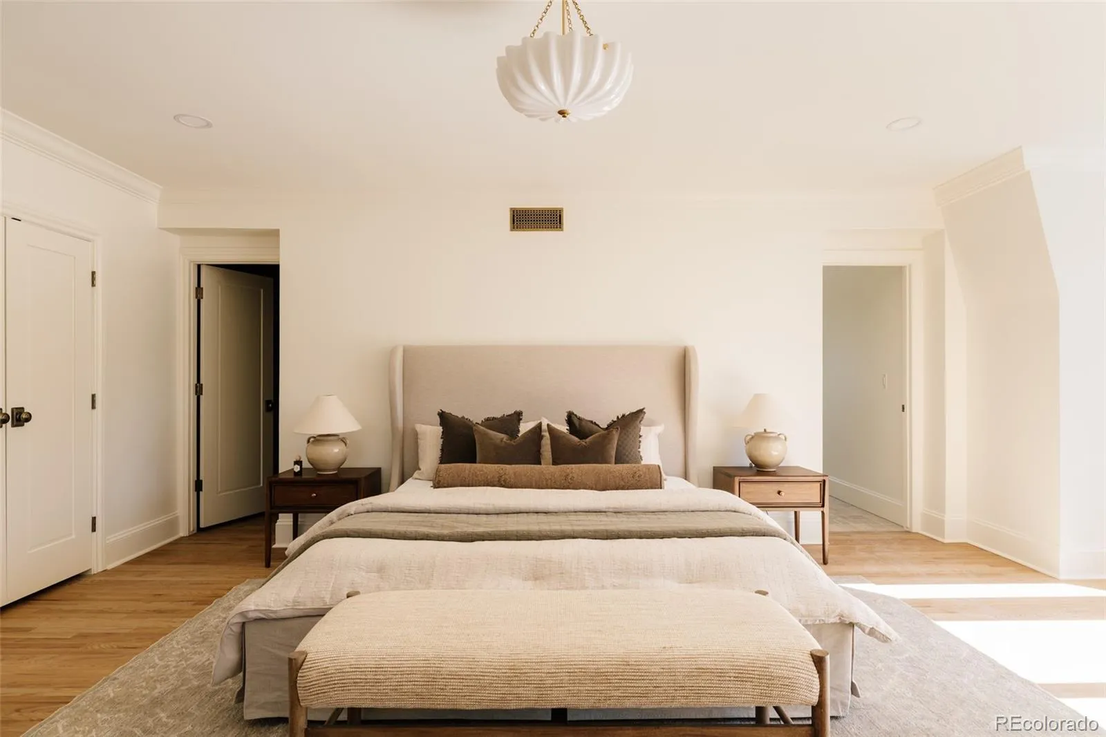 04102026130237 1600 21