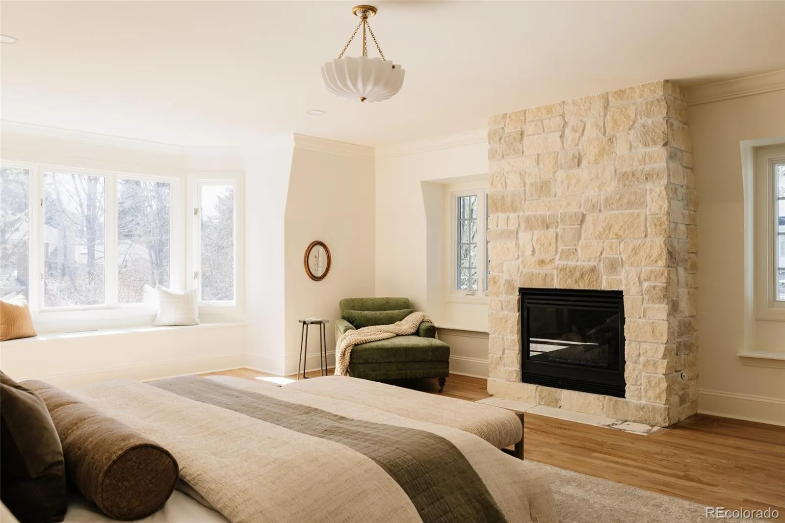 04102026130237 1600 22