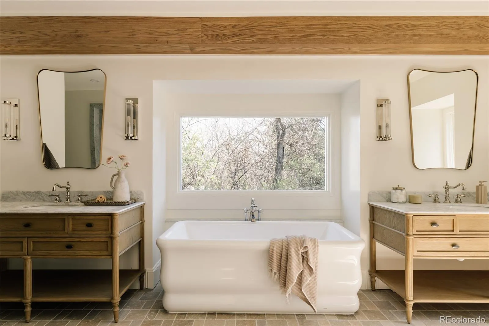 04102026130237 1600 23