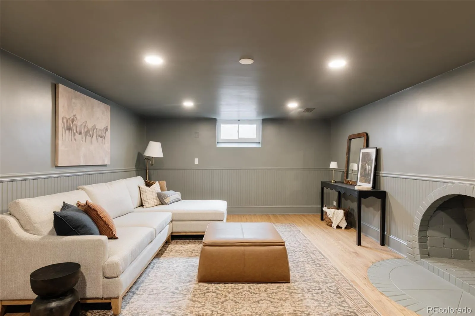 04102026130237 1600 34