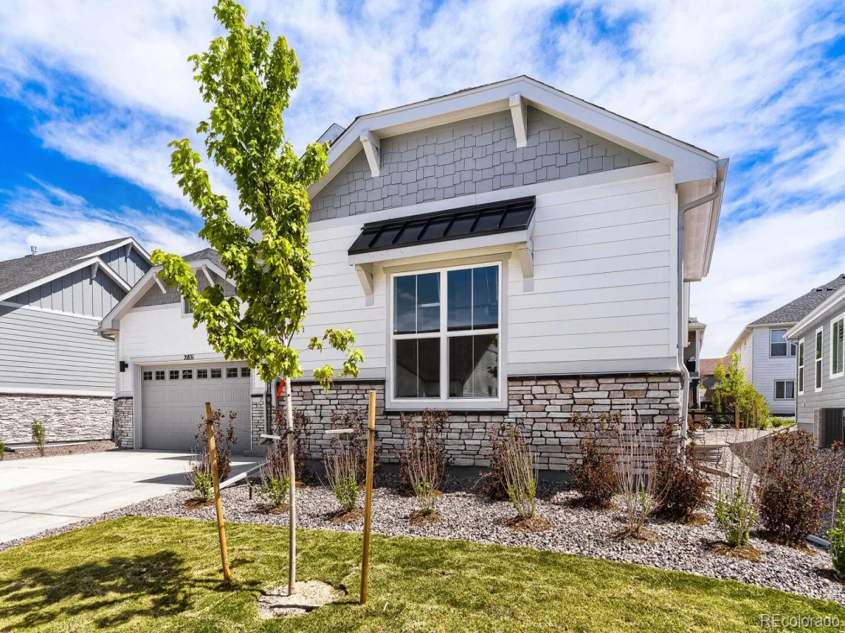 21831 E Tansy Place Aurora CO 80016 MLS #REC8046606 06102026180407 1200 26