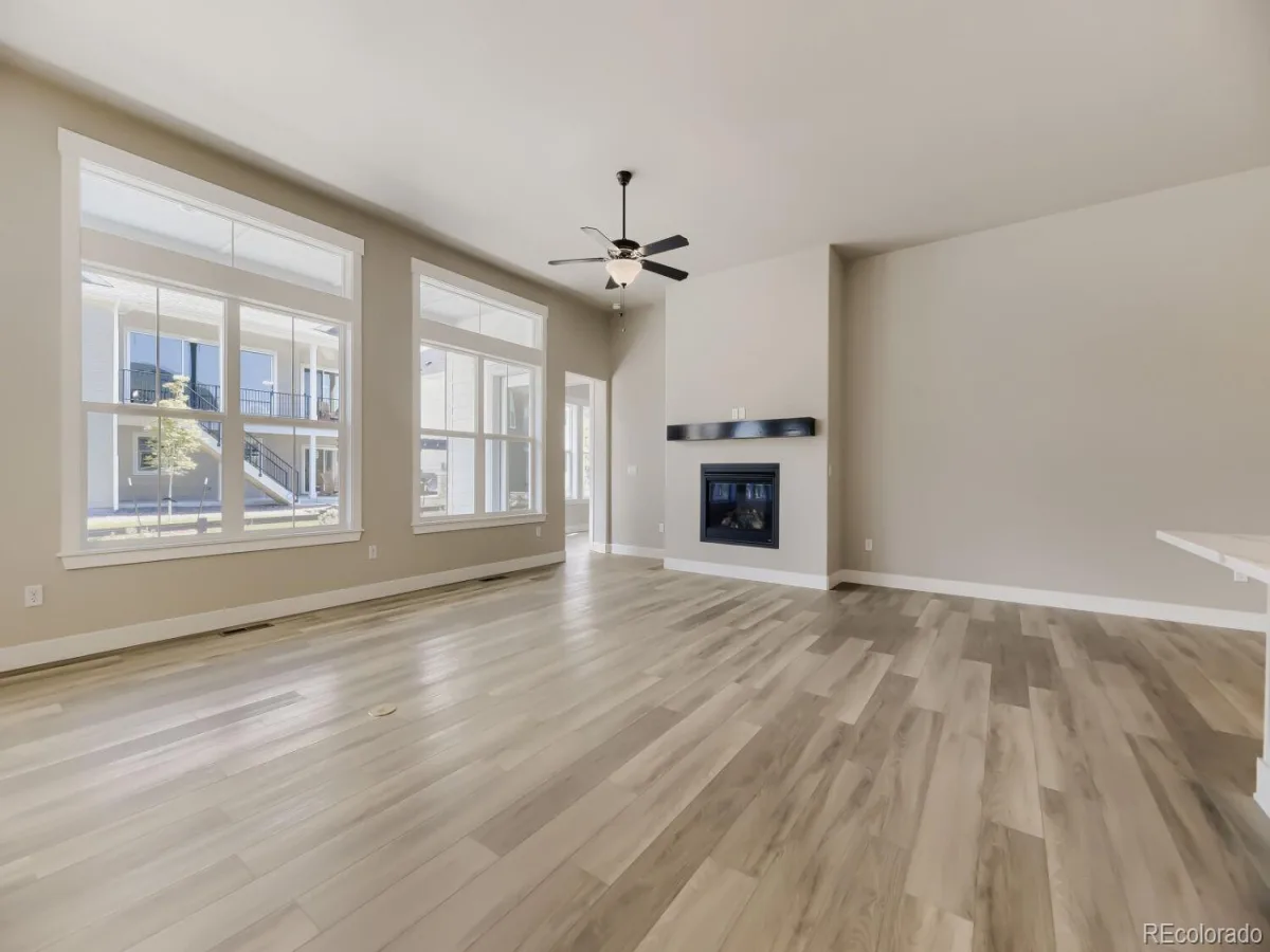 21831 E Tansy Place Aurora CO 80016 MLS #REC8046606 06102026180407 1200 3