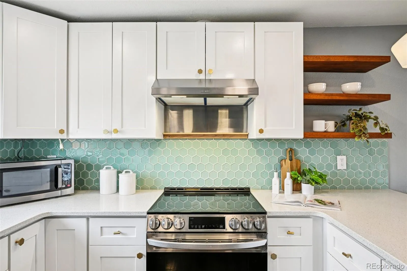 04042026005759 1600 12