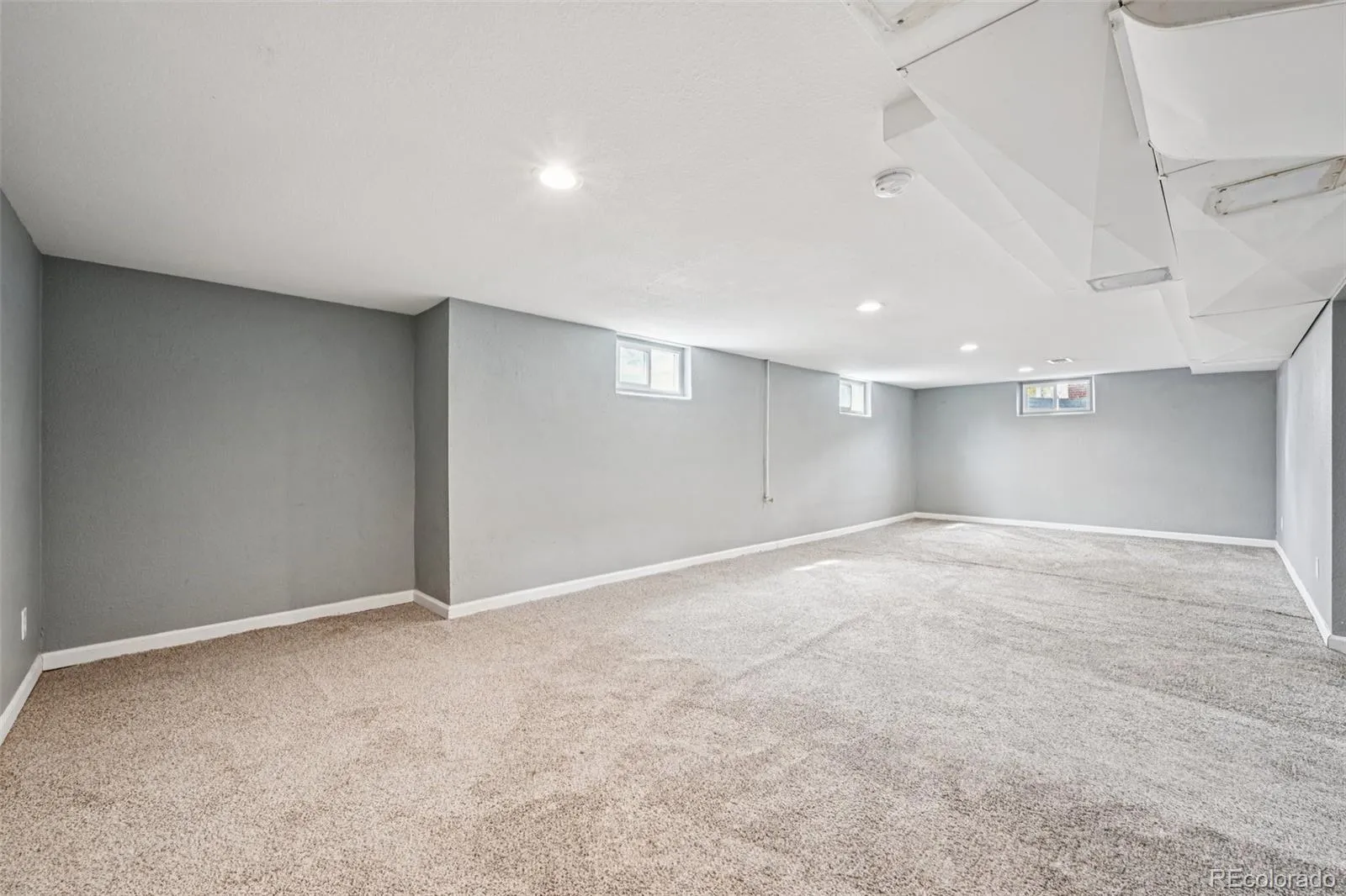 04042026005759 1600 21