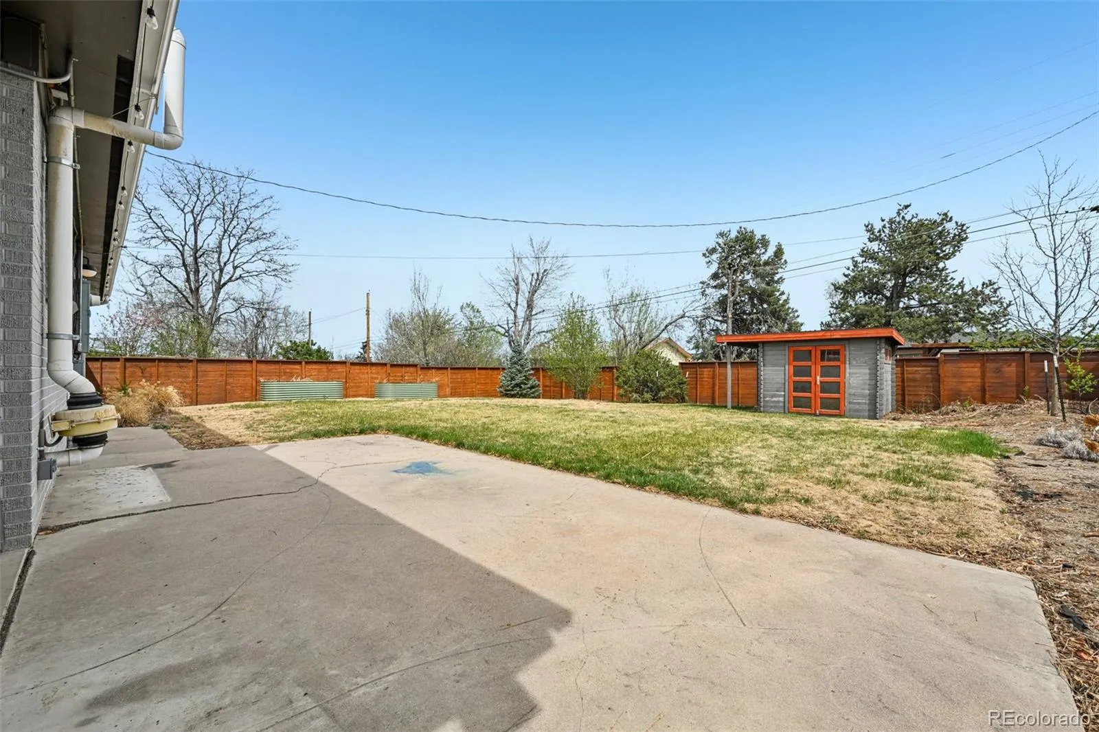 04042026005759 1600 25