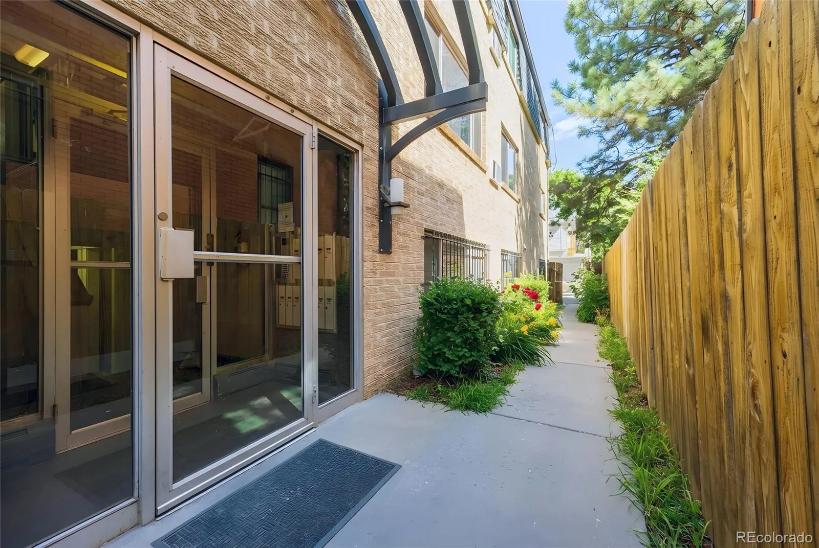 1332 N Williams Street #202 Denver CO 80218 MLS #REC8050541 05202026143552 1600 16