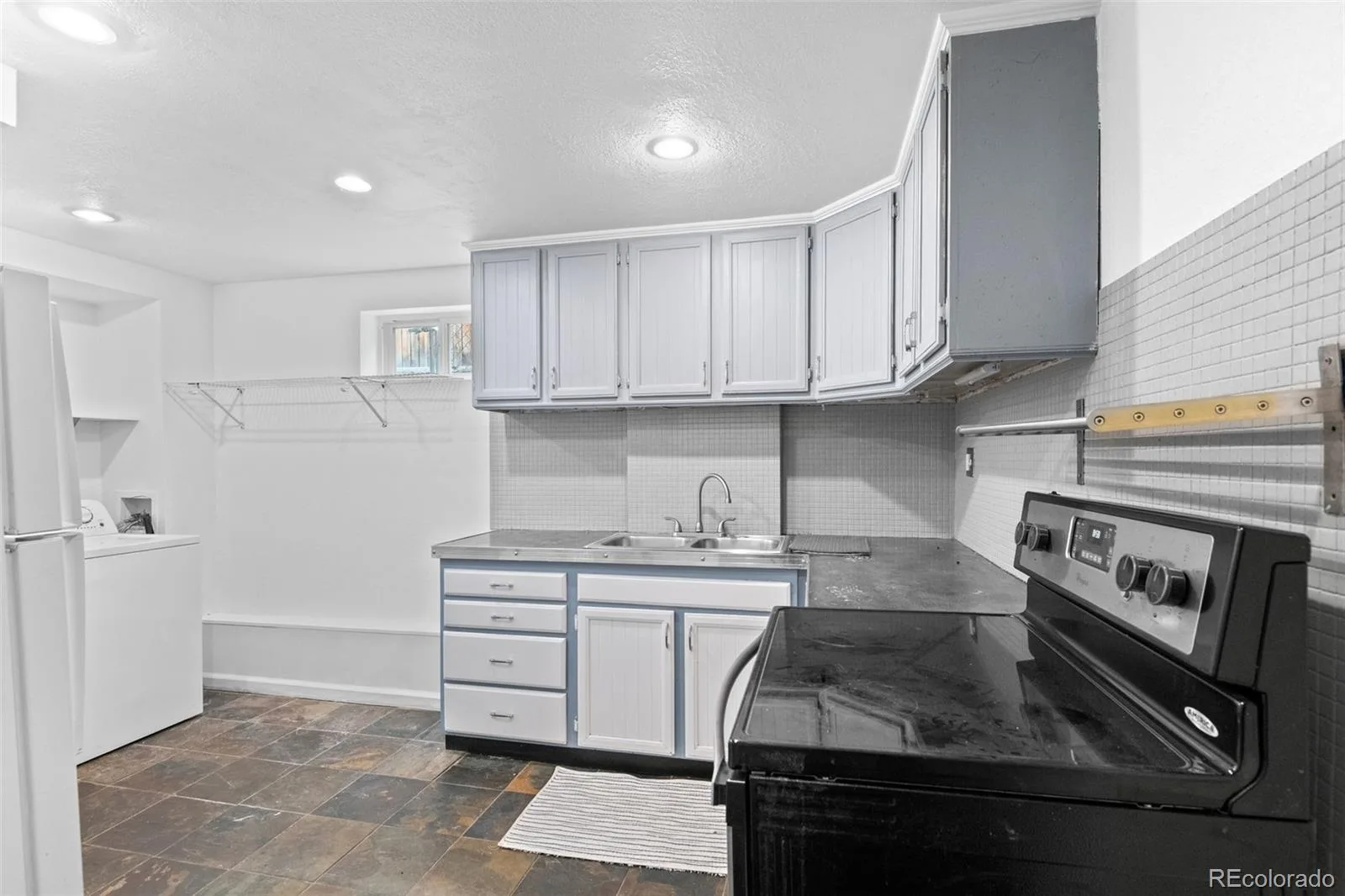 576 S Grant Street Denver CO 80209 MLS #REC8051611 05292026181801 1600 21
