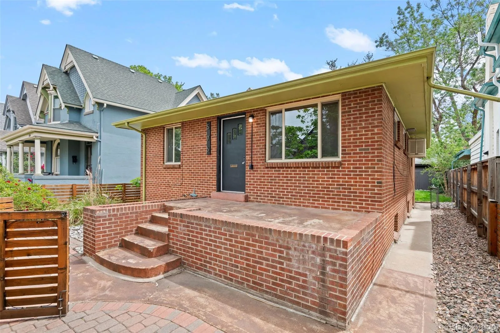 576 S Grant Street Denver CO 80209 MLS #REC8051611 05292026181801 1600 3