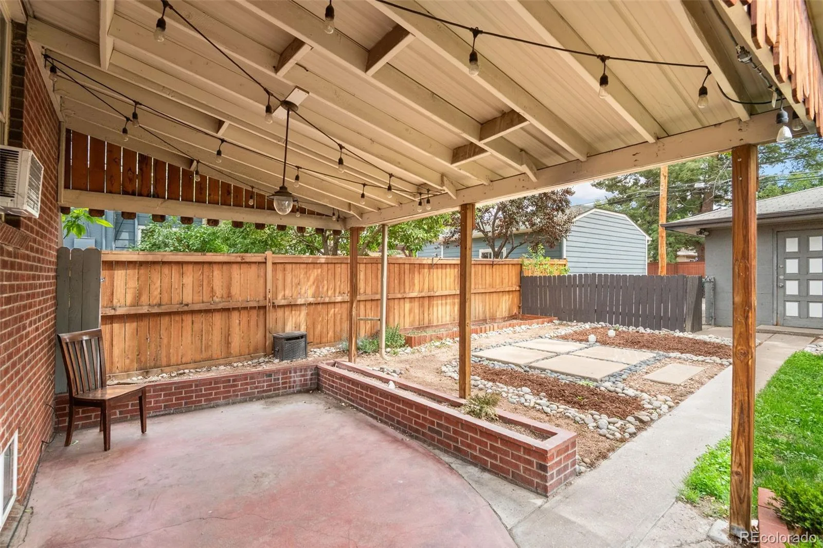 576 S Grant Street Denver CO 80209 MLS #REC8051611 05292026181801 1600 34