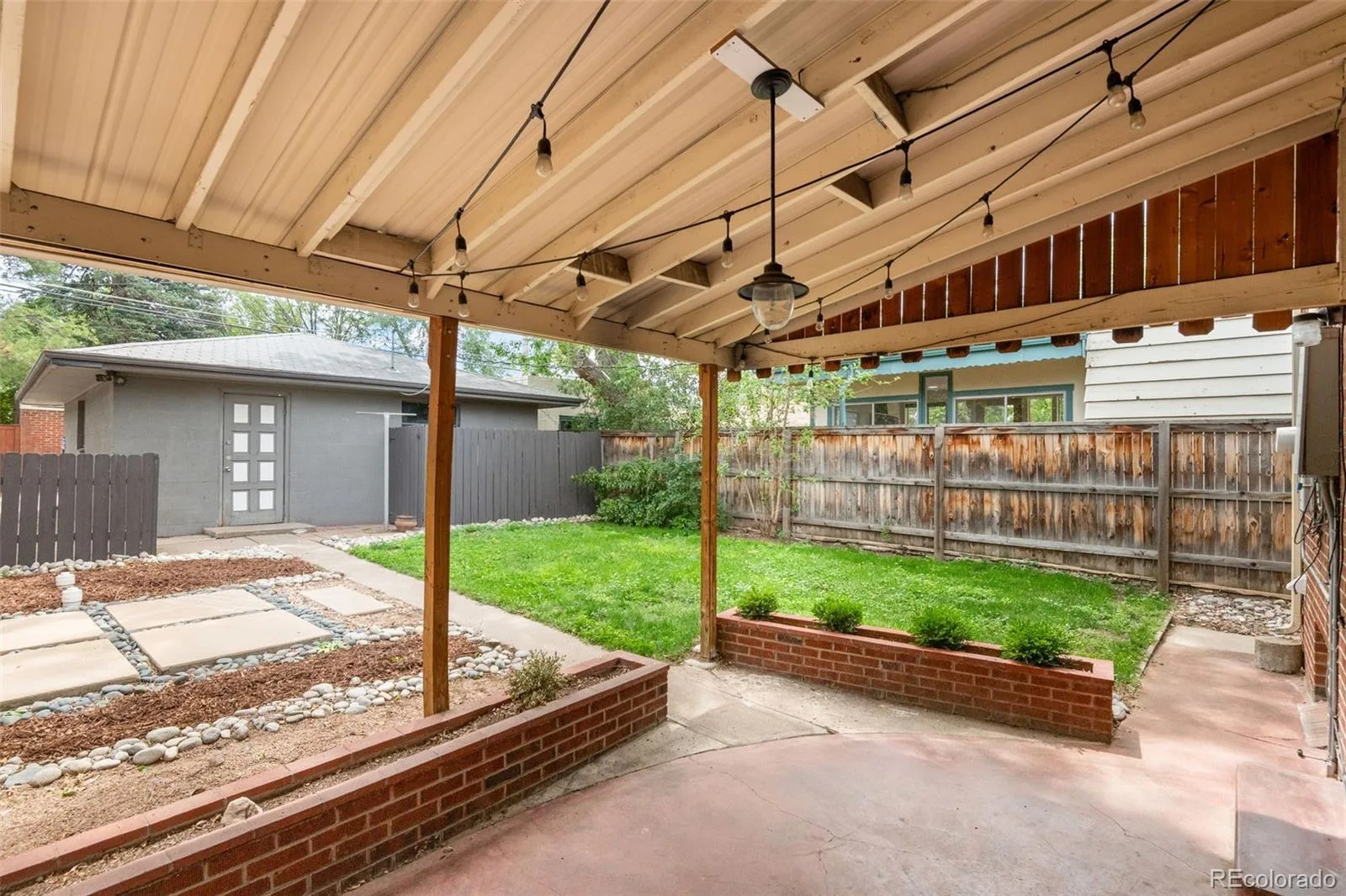 576 S Grant Street Denver CO 80209 MLS #REC8051611 05292026181801 1600 35