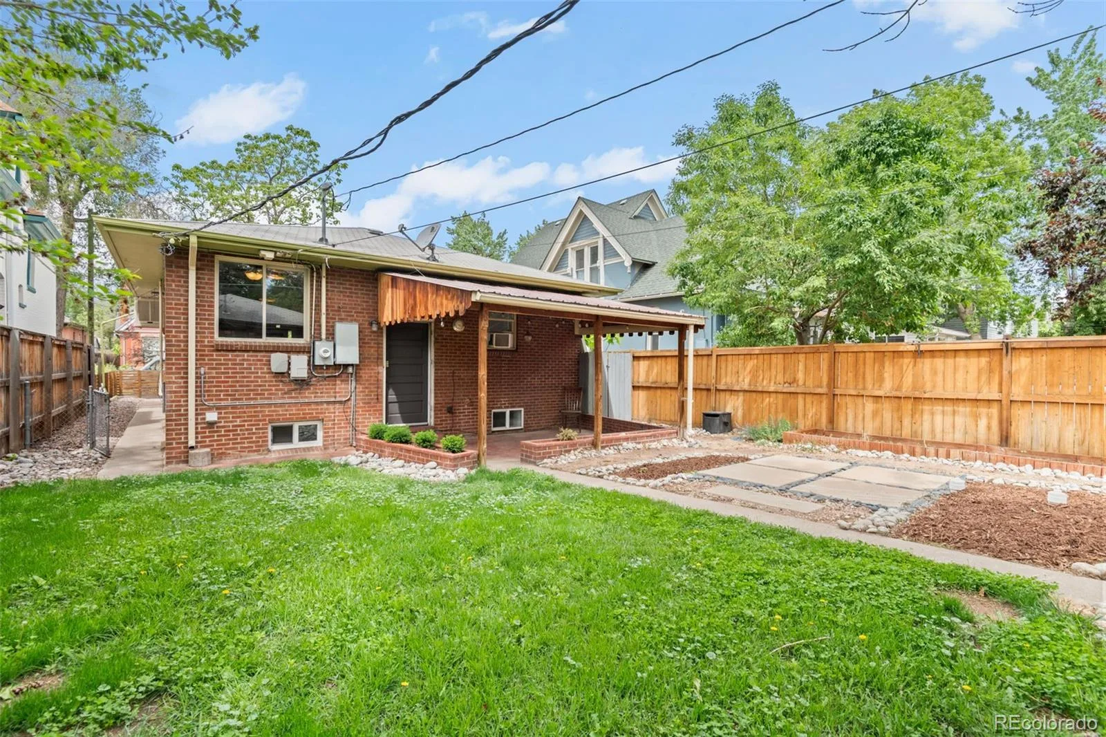 576 S Grant Street Denver CO 80209 MLS #REC8051611 05292026181801 1600 39