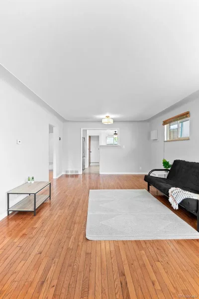 576 S Grant Street Denver CO 80209 MLS #REC8051611 05292026181801 800 5