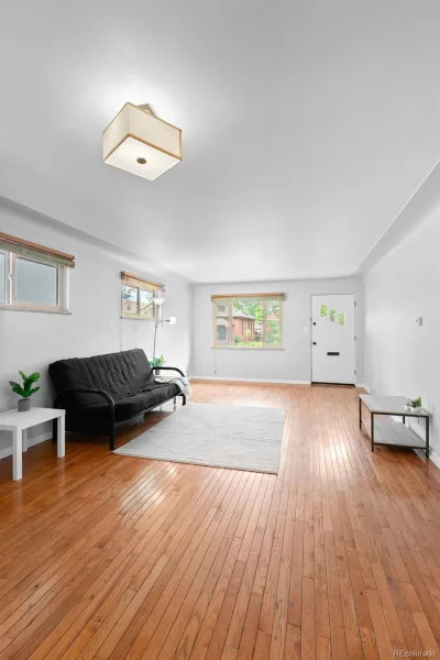 576 S Grant Street Denver CO 80209 MLS #REC8051611 05292026181801 800 6