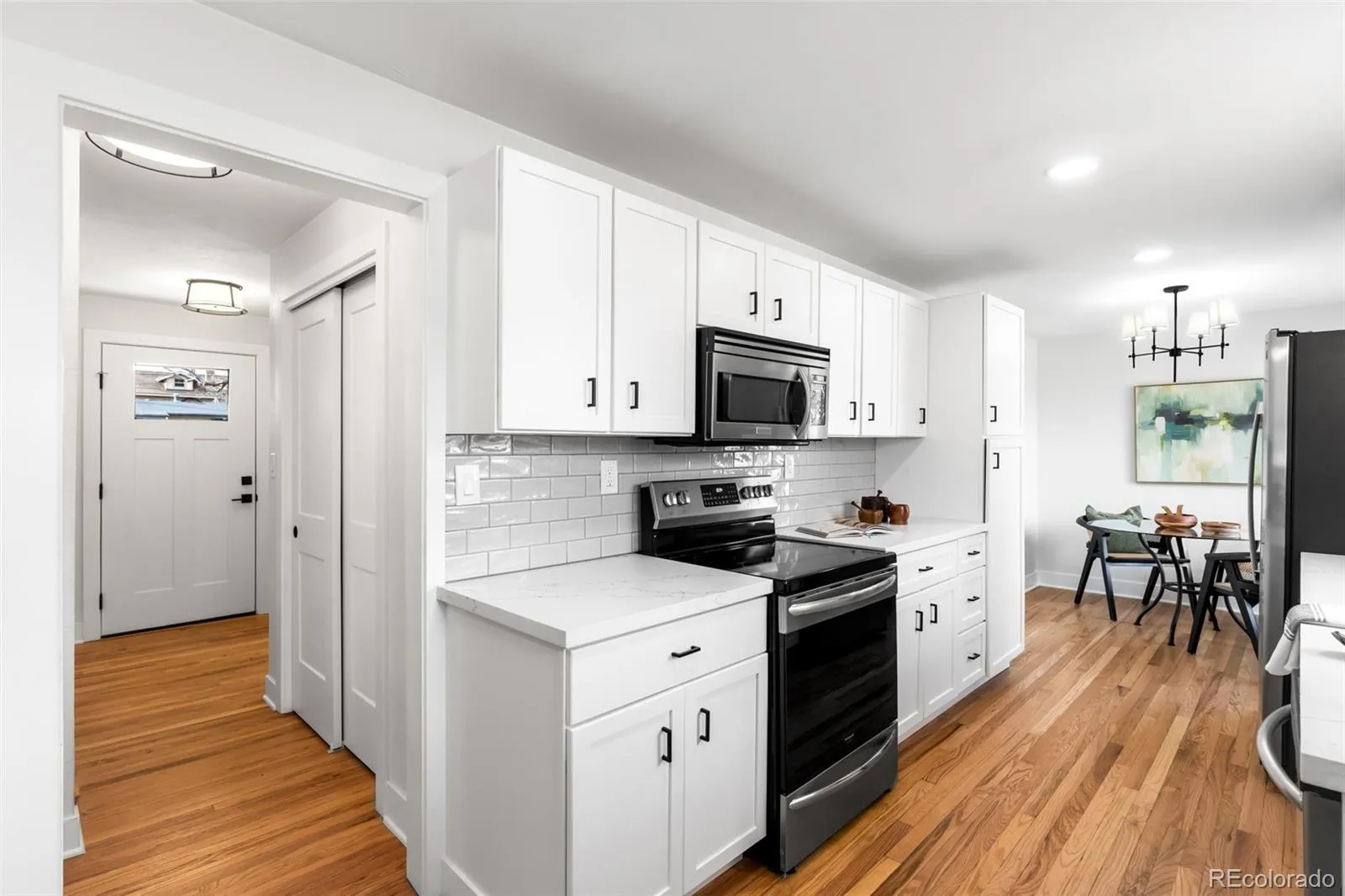 7625 W 23rd Place Lakewood CO 80214 MLS #REC8051958 05142026022014 1600 18