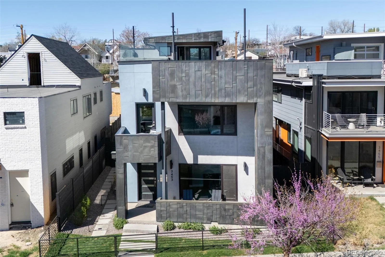 04162026143747 1600 43