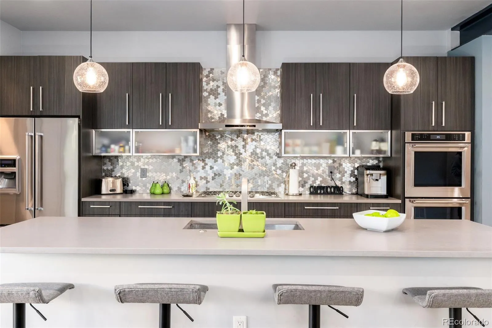 04162026143747 1600 7