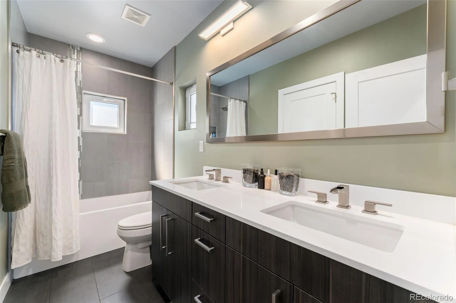 3453 Navajo Street Denver CO 80211 MLS #REC8052316 06242026140419 1600 21