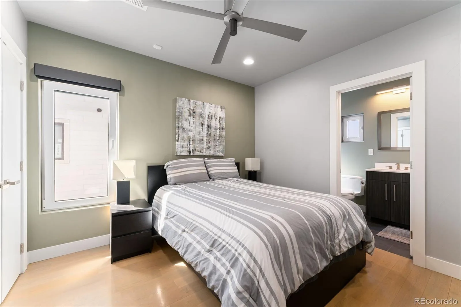 3453 Navajo Street Denver CO 80211 MLS #REC8052316 06242026140419 1600 22