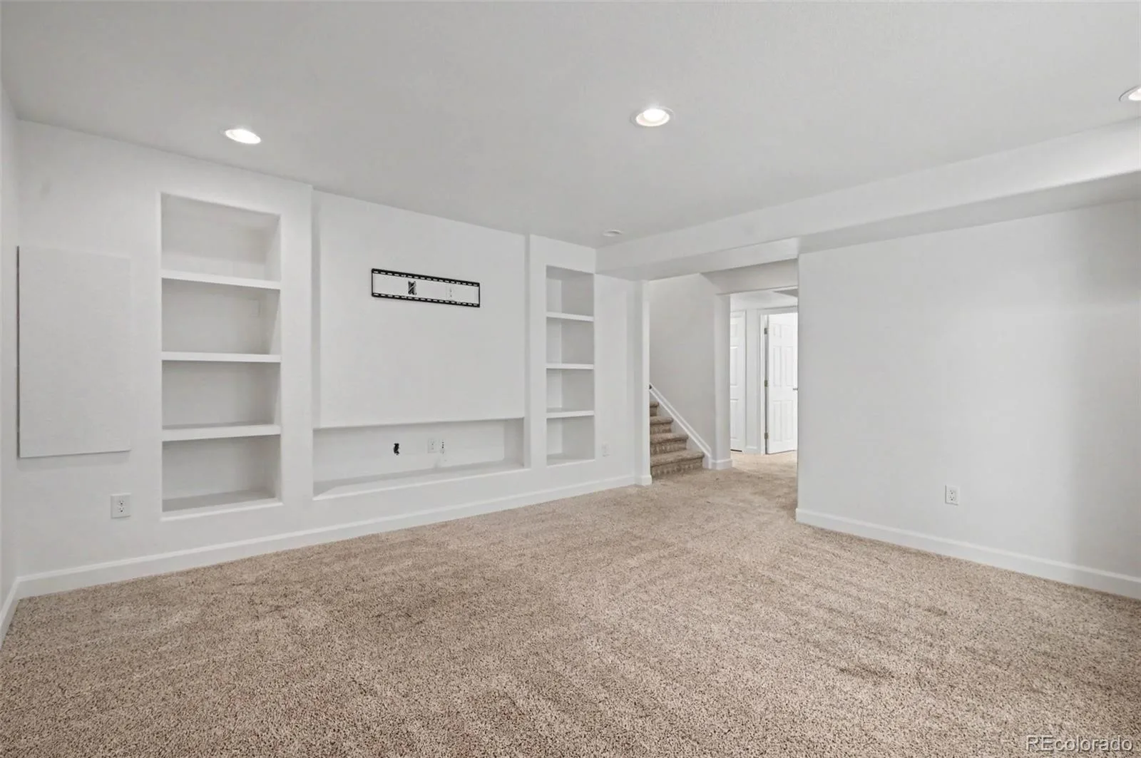 20228 Andrews Place Denver CO 80249 | MLS #REC8052521 07302026225327 1600 23