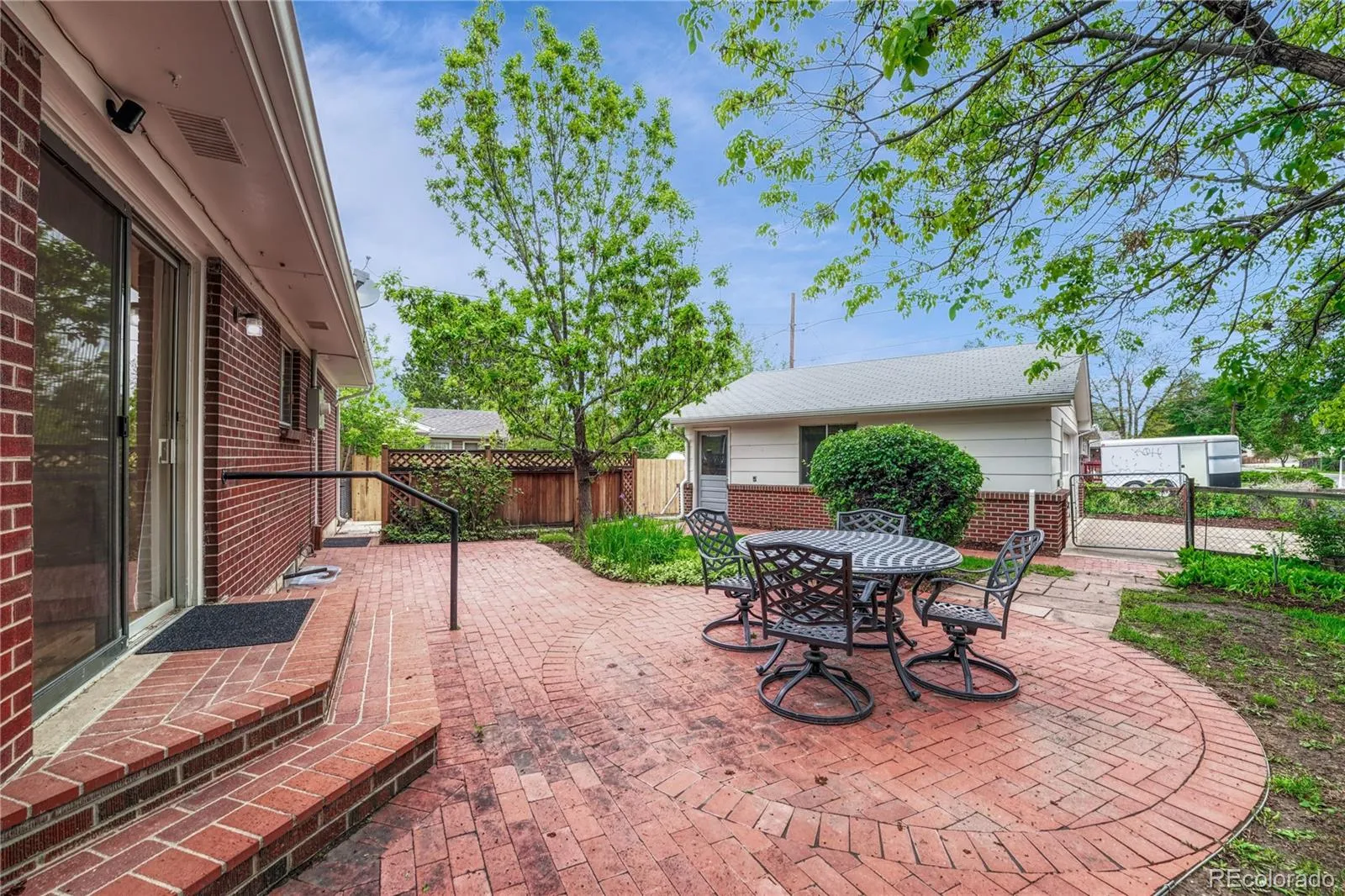 408 Scranton Street Aurora CO 80011 MLS #REC8053442 05232026095917 1600 28