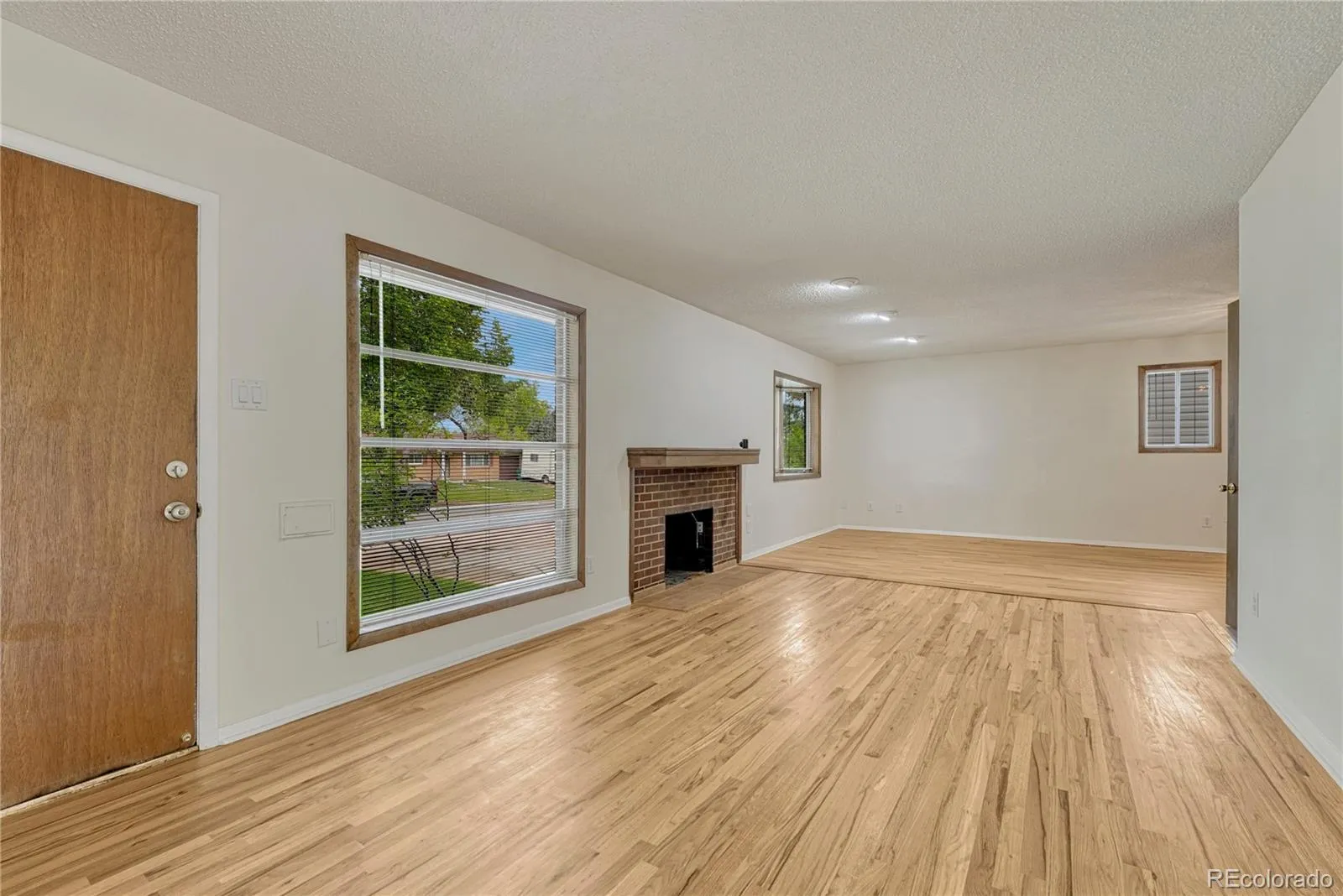 408 Scranton Street Aurora CO 80011 MLS #REC8053442 05232026095917 1600 3