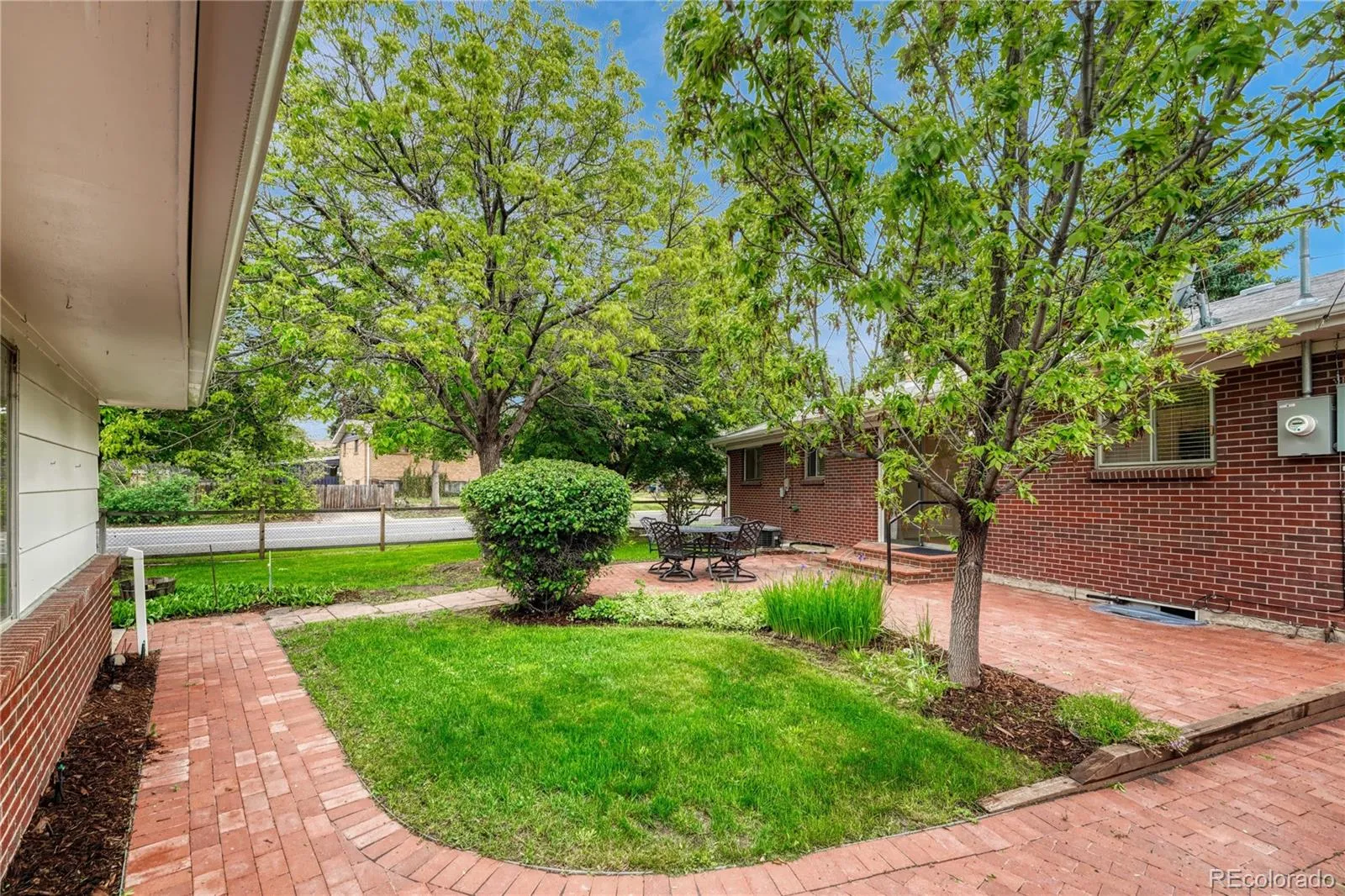408 Scranton Street Aurora CO 80011 MLS #REC8053442 05232026095917 1600 30