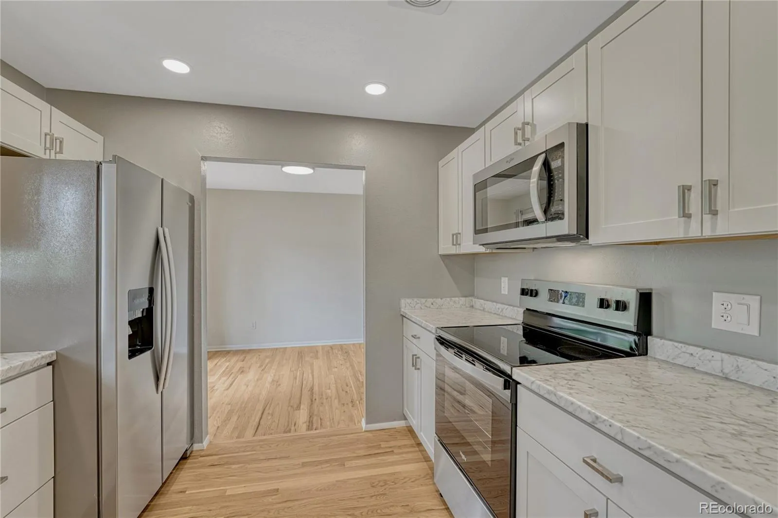 408 Scranton Street Aurora CO 80011 MLS #REC8053442 05232026095917 1600 6