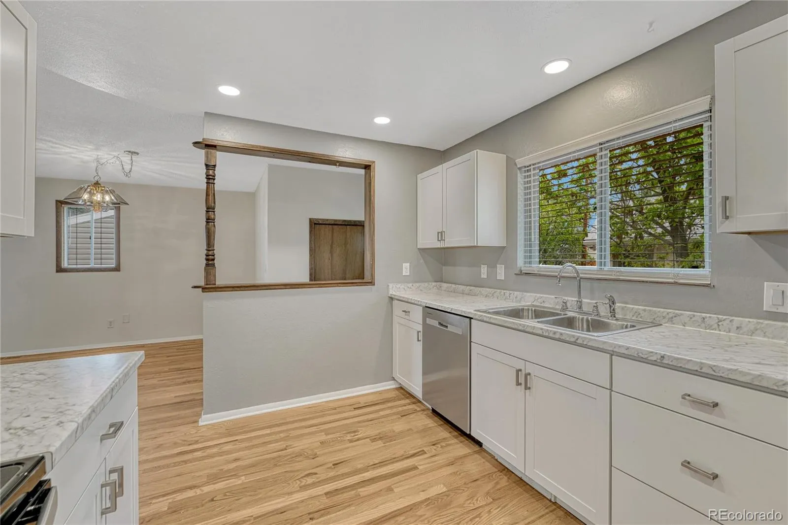 408 Scranton Street Aurora CO 80011 MLS #REC8053442 05232026095917 1600 8