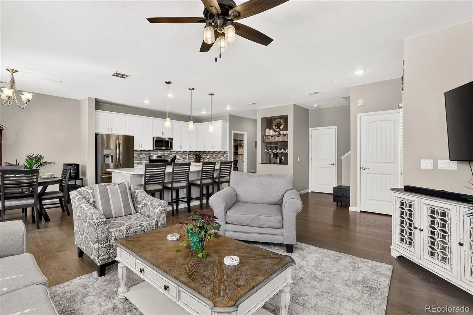 24817 E Calhoun Place #B Aurora CO 80016 | MLS #REC8055599 08262026131234 1600 6