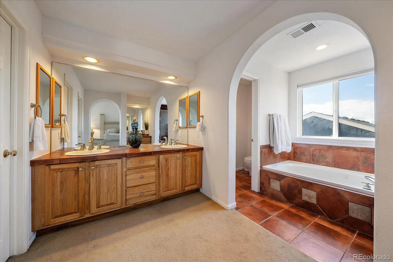 22455 Laurel Oak Drive Parker CO 80138 | MLS #REC8058139 07142026221722 1600 26