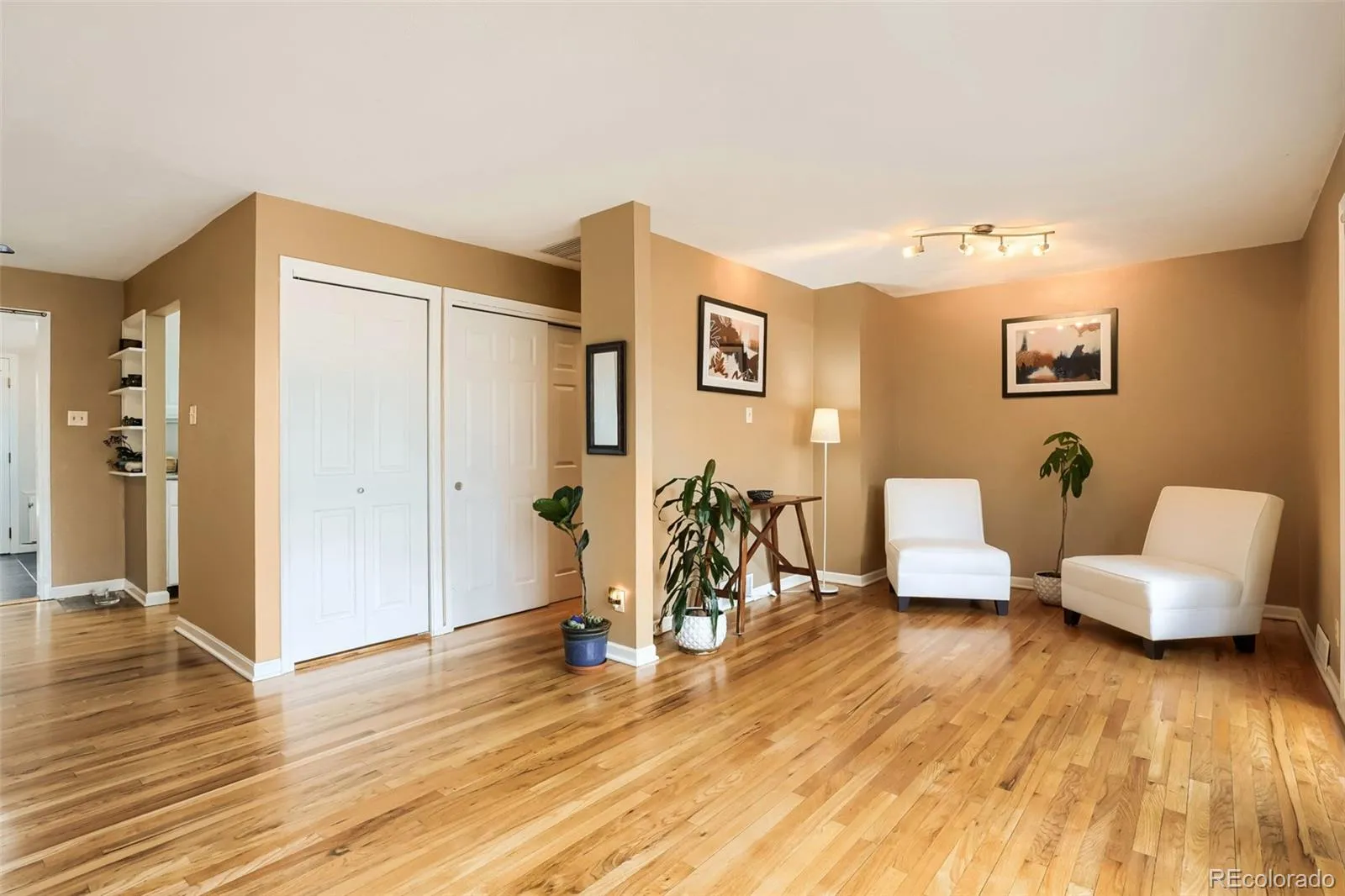 1425 S Hudson Street Denver CO 80222 MLS #REC8060374 04122026232132 1600 7