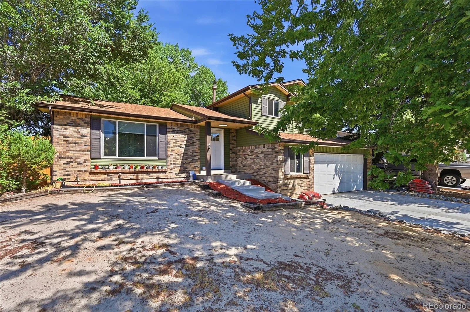 3368 S Elkhart Street Aurora CO 80014 | MLS #REC8061055 07182026190837 1600 2